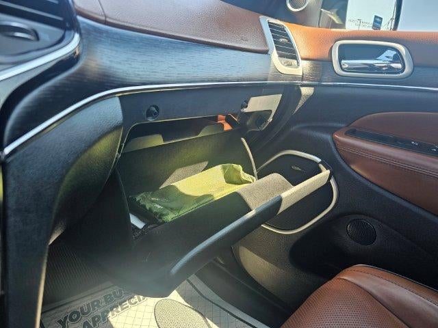 2020 Jeep Grand Cherokee Summit