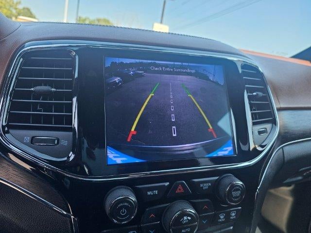 2020 Jeep Grand Cherokee Summit