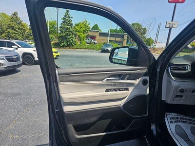 2023 Jeep Wagoneer Series III