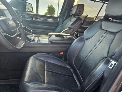 2022 Jeep Wagoneer Series III