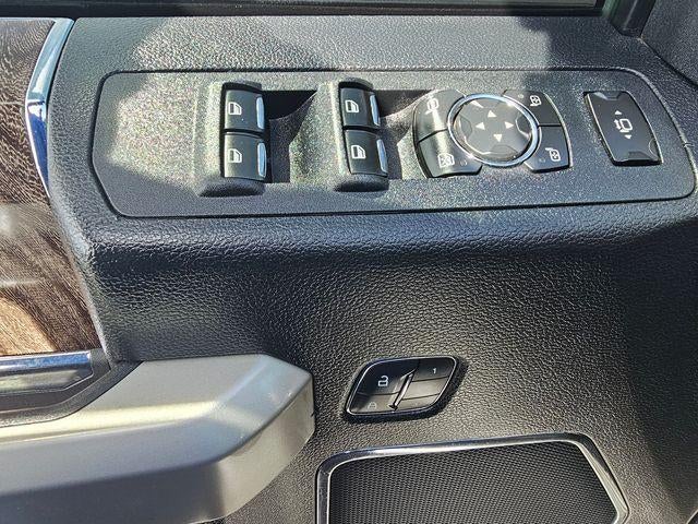 2017 Ford Super Duty F-250 SRW Lariat