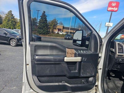 2017 Ford Super Duty F-250 SRW Lariat