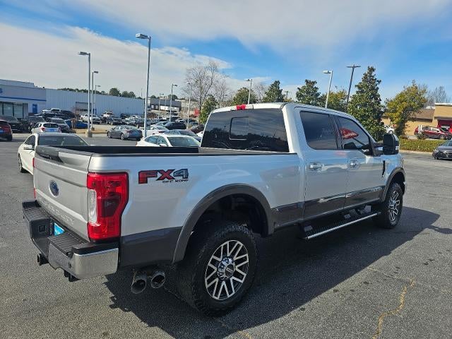 2017 Ford Super Duty F-250 SRW Lariat