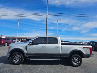 2017 Ford Super Duty F-250 SRW Lariat