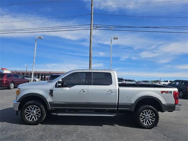 2017 Ford Super Duty F-250 SRW Lariat