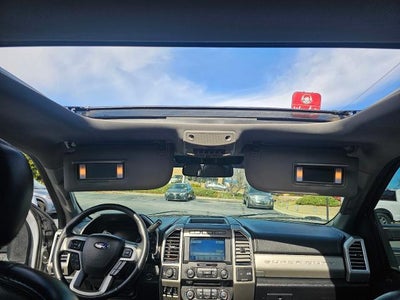 2017 Ford Super Duty F-250 SRW Lariat