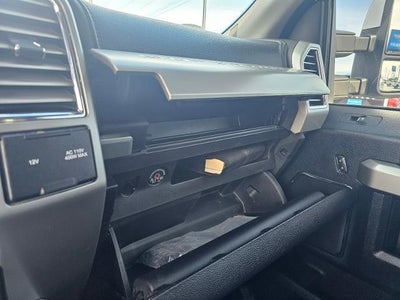 2017 Ford Super Duty F-250 SRW Lariat