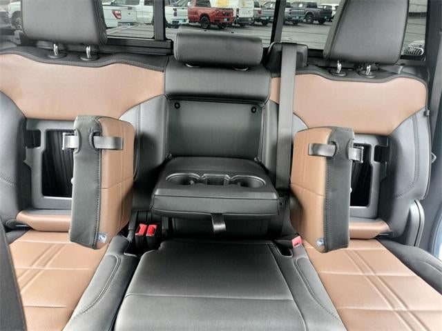 2025 Chevrolet Silverado 3500 HD High Country DRW