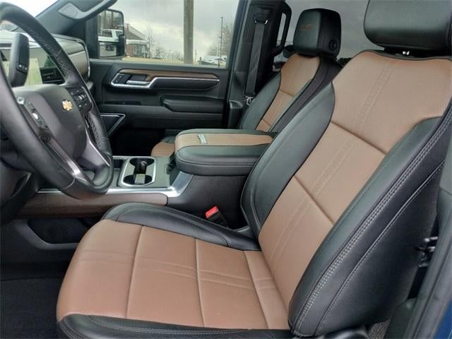 2025 Chevrolet Silverado 3500 HD High Country DRW