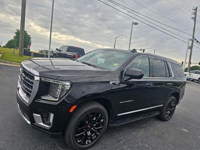 2023 GMC Yukon SLT