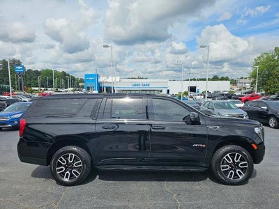 2023 GMC Yukon XL AT4