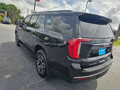 2023 GMC Yukon XL AT4