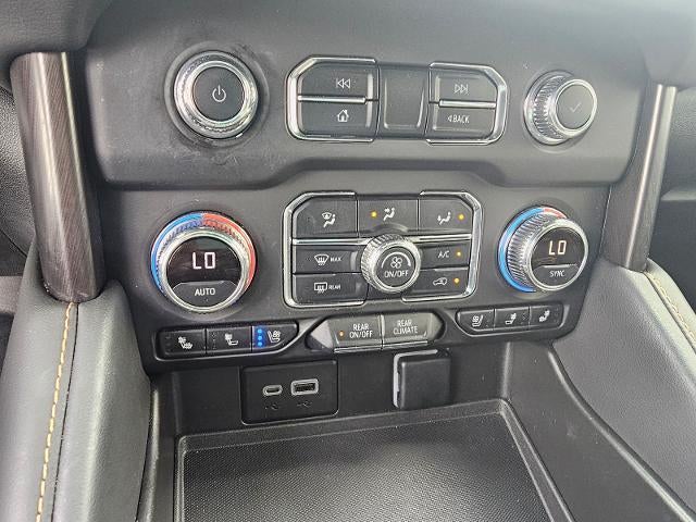 2023 GMC Yukon XL AT4
