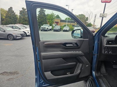 2025 Chevrolet Suburban Premier