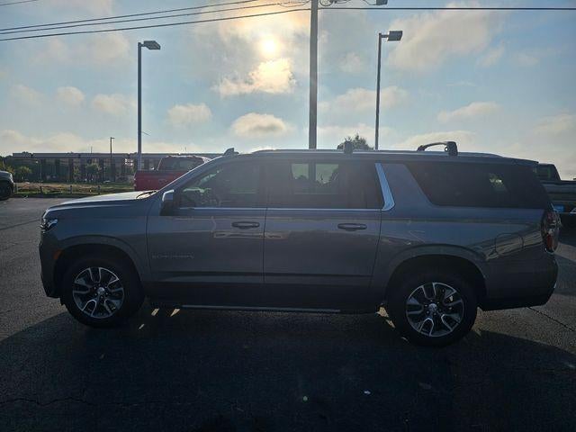 2022 Chevrolet Suburban LT
