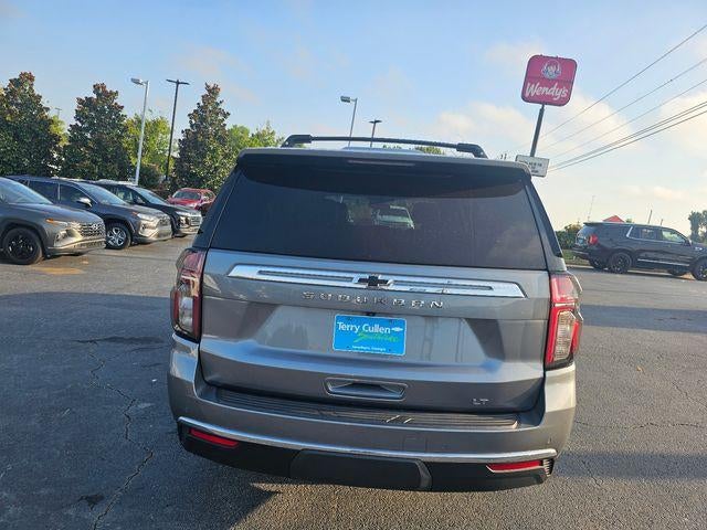 2022 Chevrolet Suburban LT