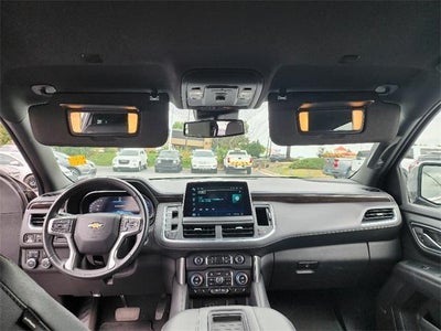 2023 Chevrolet Suburban LT