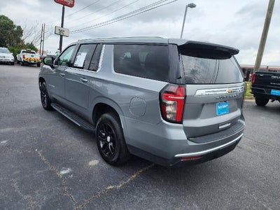 2023 Chevrolet Suburban LT