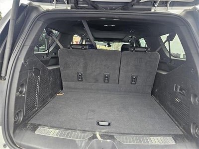 2022 Chevrolet Suburban High Country