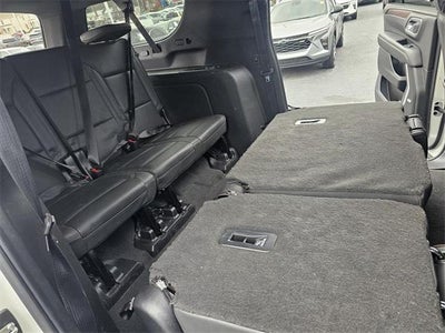 2022 Chevrolet Suburban High Country