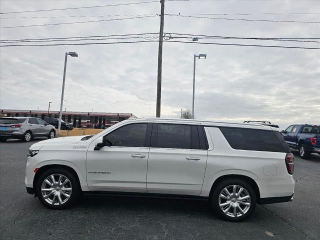 2022 Chevrolet Suburban High Country