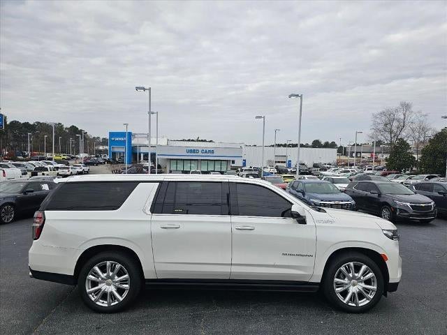 2022 Chevrolet Suburban High Country