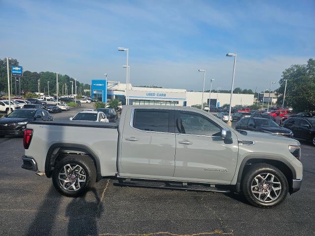 2024 GMC Sierra 1500 SLE