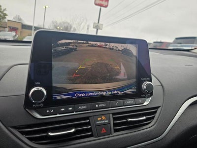 2022 Nissan Altima 2.5 SV