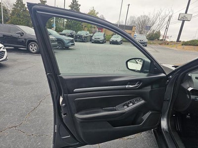 2022 Nissan Altima 2.5 SV