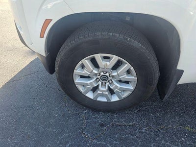 2024 Nissan Frontier SV