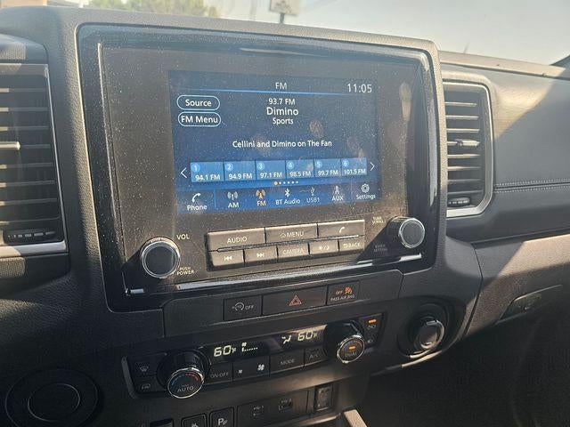 2024 Nissan Frontier SV