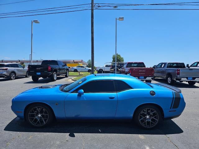 2016 Dodge Challenger 392 Hemi Scat Pack Shaker