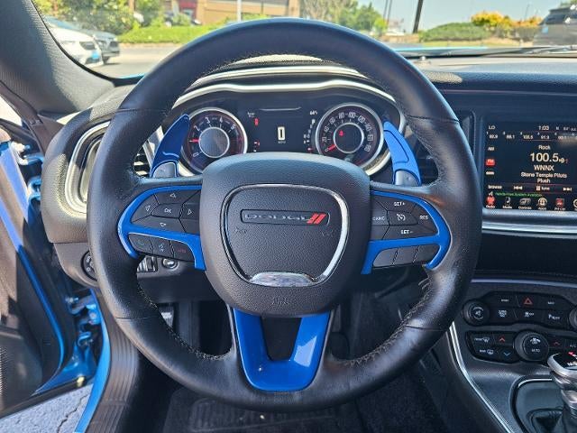 2016 Dodge Challenger 392 Hemi Scat Pack Shaker