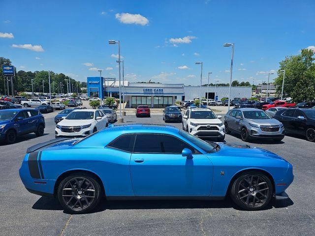 2016 Dodge Challenger 392 Hemi Scat Pack Shaker