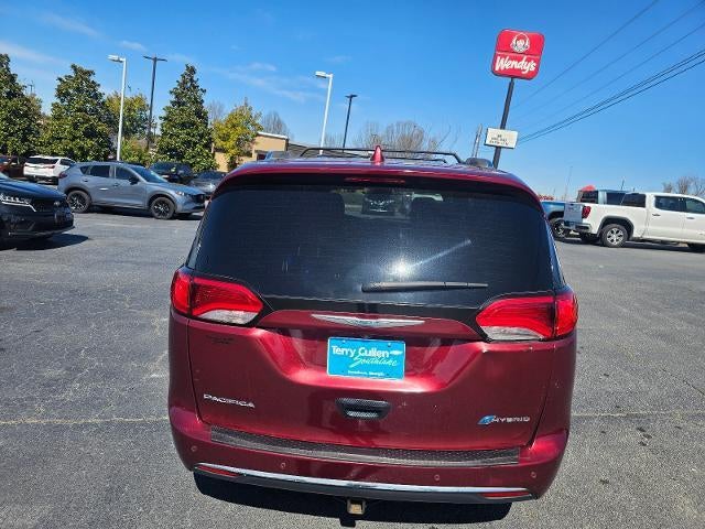 2018 Chrysler Pacifica Hybrid Limited