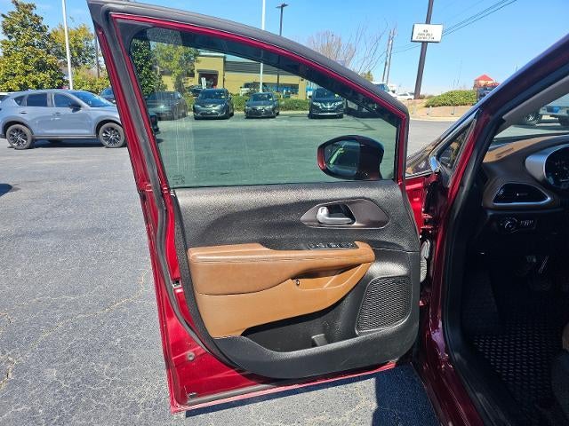 2018 Chrysler Pacifica Hybrid Limited