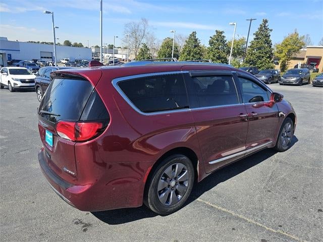 2018 Chrysler Pacifica Hybrid Limited
