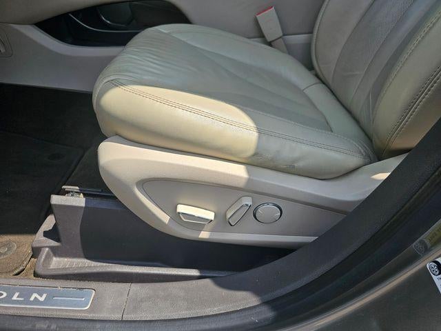 2017 Lincoln MKX Select