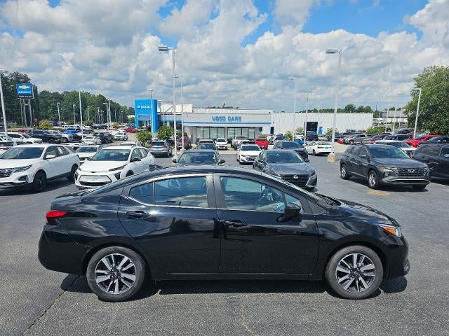 2023 Nissan Versa SV