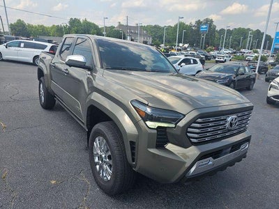 2025 Toyota Tacoma 4WD SR