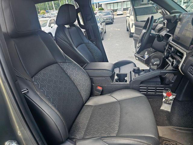 2025 Toyota Tacoma 4WD SR