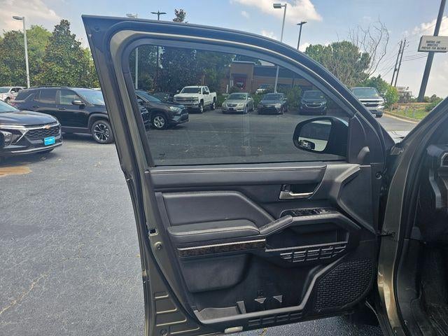 2025 Toyota Tacoma 4WD SR