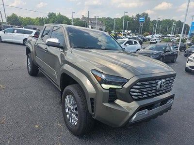 2025 Toyota Tacoma 4WD SR
