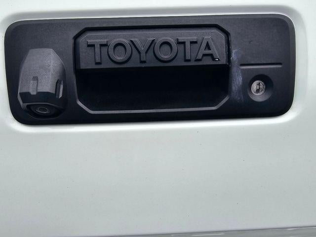 2022 Toyota Tacoma 2WD SR