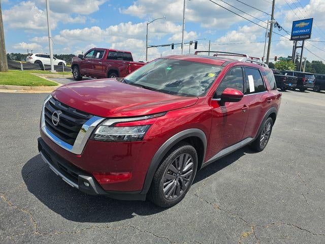 2023 Nissan Pathfinder SL
