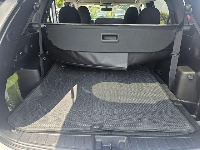 2025 Mitsubishi Outlander ES