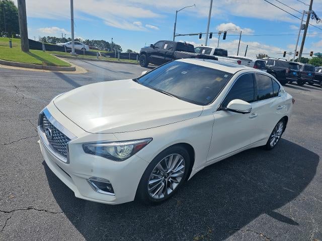2023 INFINITI Q50 LUXE