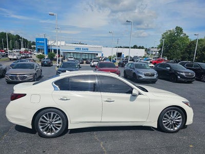 2023 INFINITI Q50 LUXE