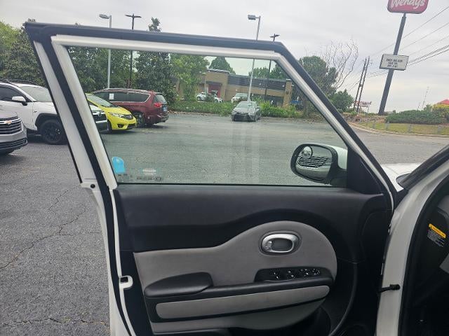 2014 Kia Soul Base