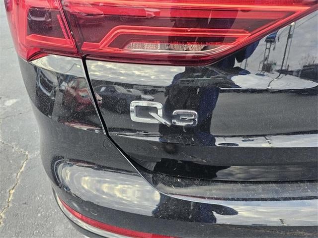 2022 Audi Q3 Premium